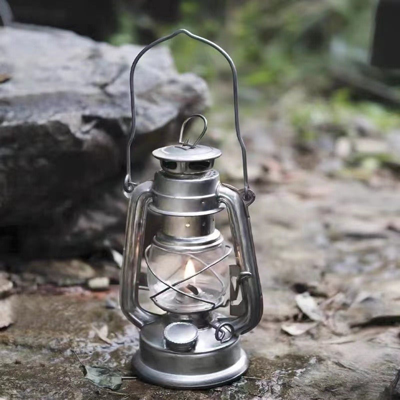 Nostalgic Camping Side Outdoor Kerosene Lantern Lamp