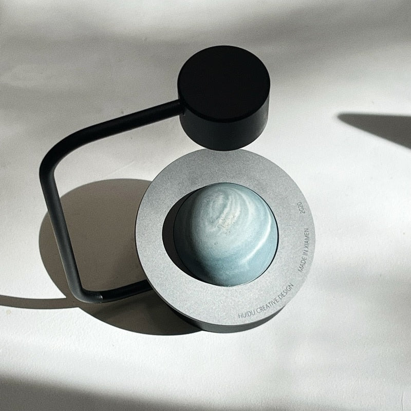 Levitating Saturn Cosmic Aromatherapy Table Decor - Image 3