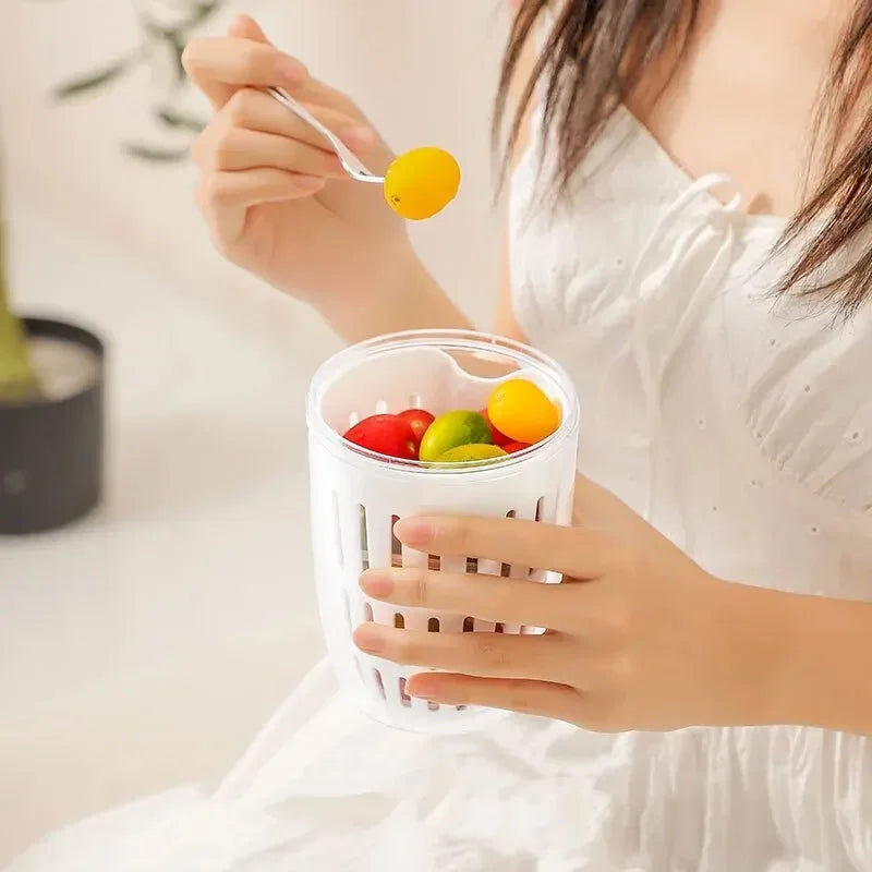Long Lasting Portable Drain Fruit Cup - Image 4