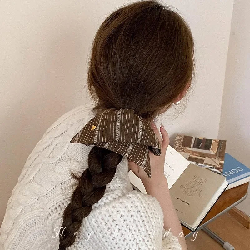 Elegant Ribbon Style Hair Tie - Image 4