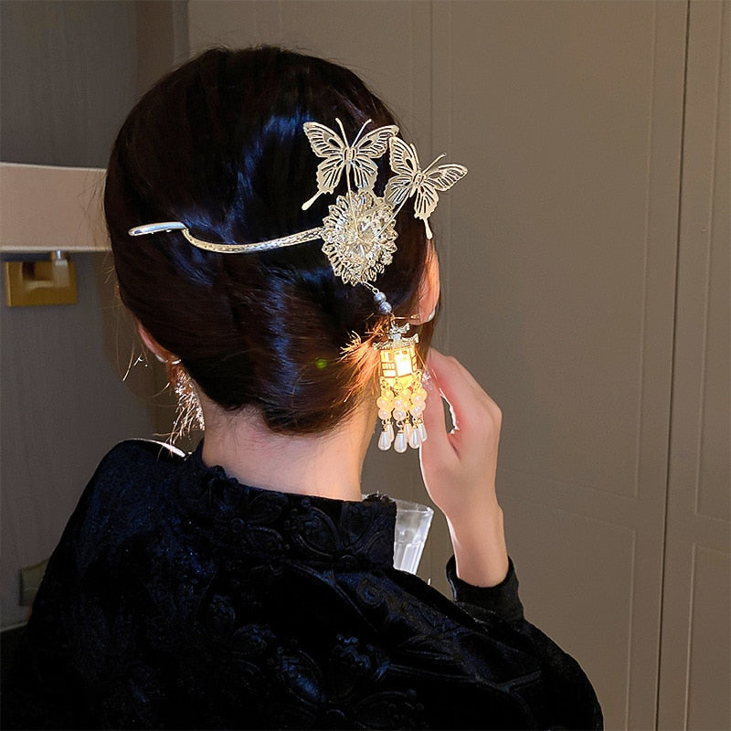 Luminous Stylish Butterfly Lantern Hairpin - Image 1