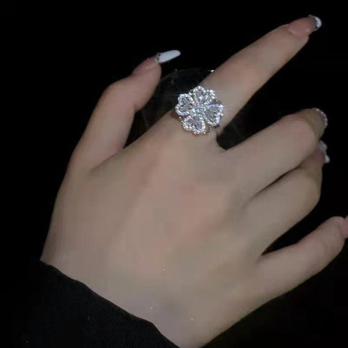 Rotating Flower Zircon Clover Ring - Image 0