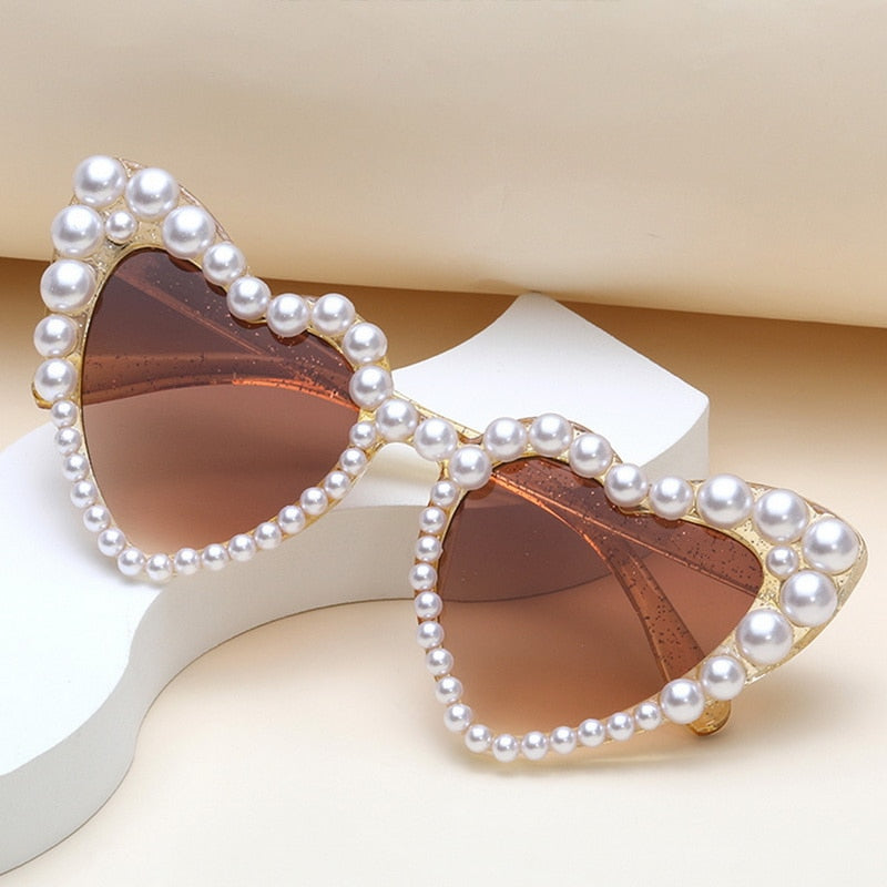 Pearl Heart Retro Cat Eye Sunglasses - Image 1