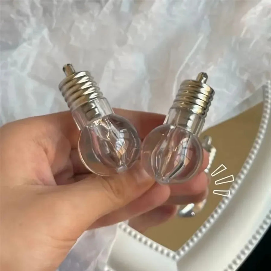 Luminous Light Bulb Party Hairpin - Image 3