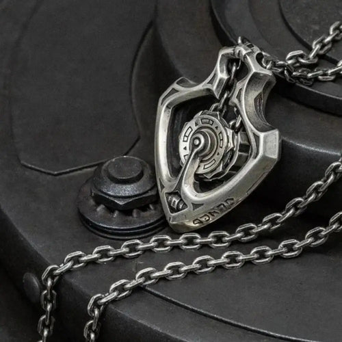 Mechanical Rotating Gear Vintage Necklace - Image 0