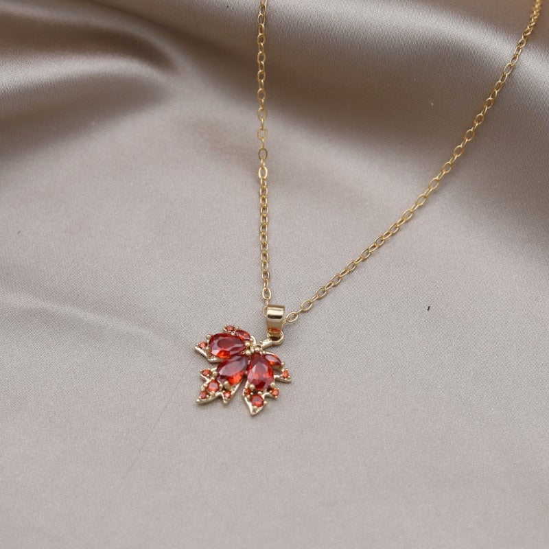 Maple Leaf Charm Elegant Necklace