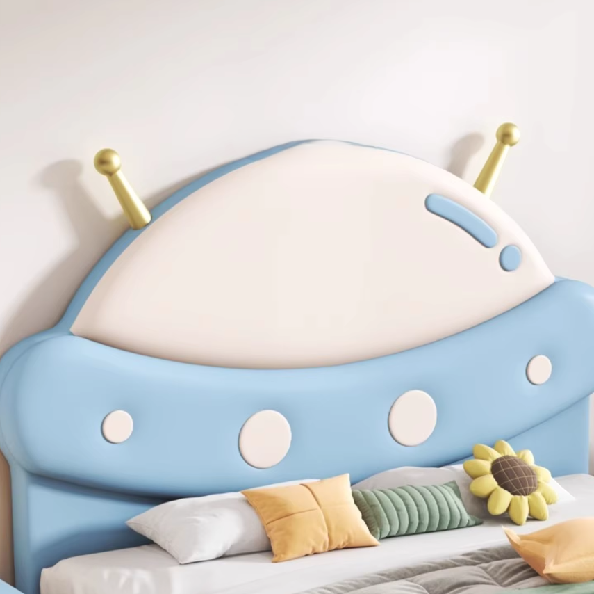 Galactic Cruiser Spaceship Kids Bed - Image 6