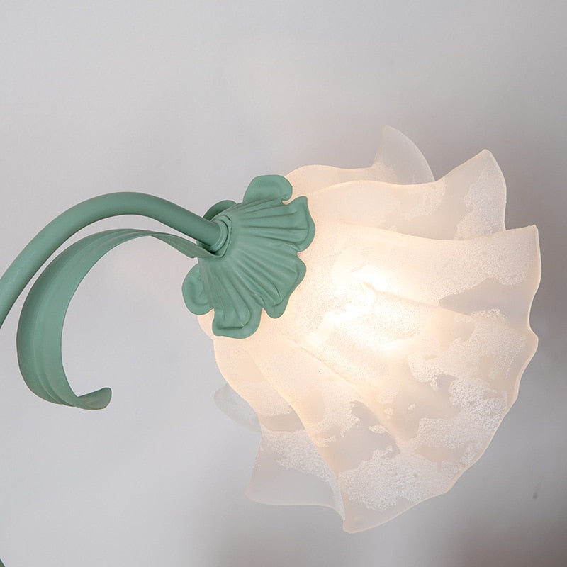 Flower Charm Nordic Style Table Lamp