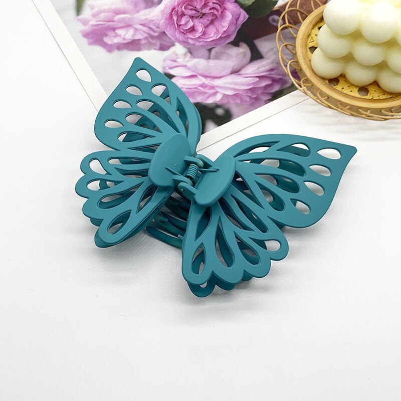 Oversized Butterfly Hair Claws - Image 8