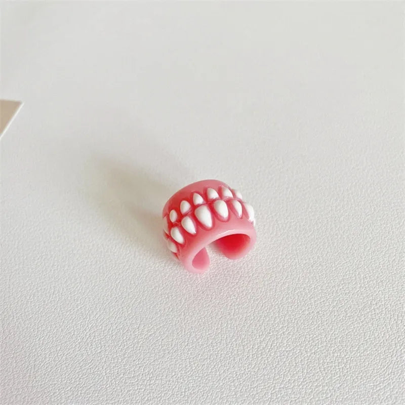 Resin Creative Love Bite Teeth-Shaped Rings - Image 5