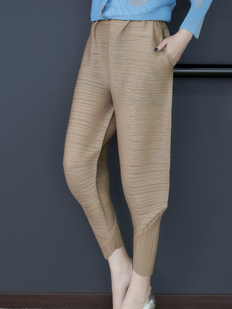 Fried Chicken Acrylic Pants for Women - Image 2