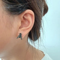 Realistic Fly Abstract Earrings - Image 3