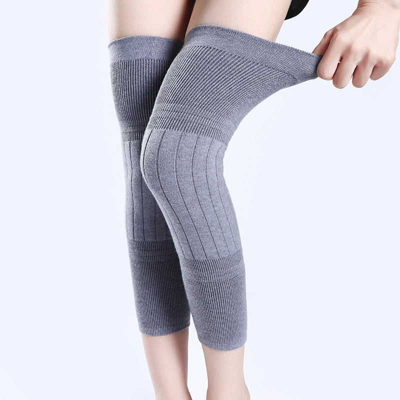 Winter Warmers Flexible Thermal Knee Pads - Image 3