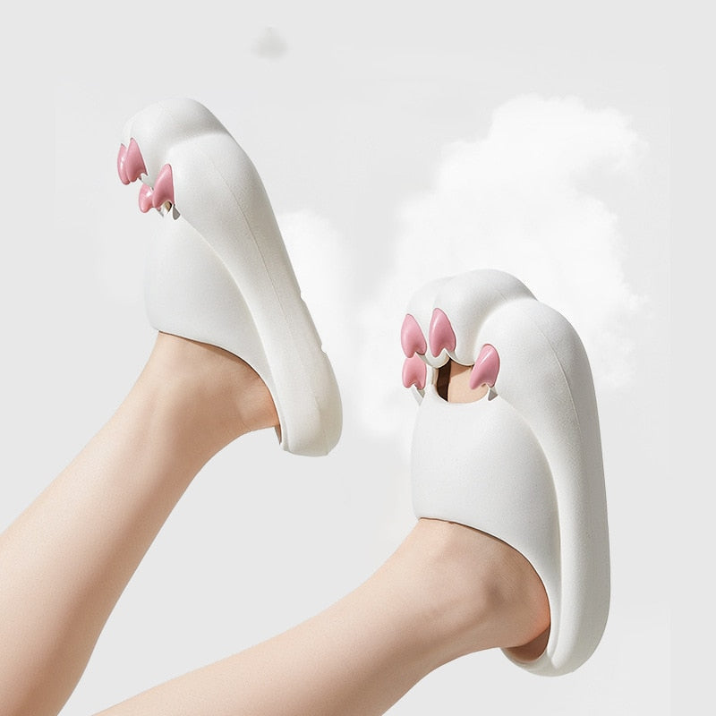 Tiger Claw Ultra Soft Anti-Slip Slippers - Image 2
