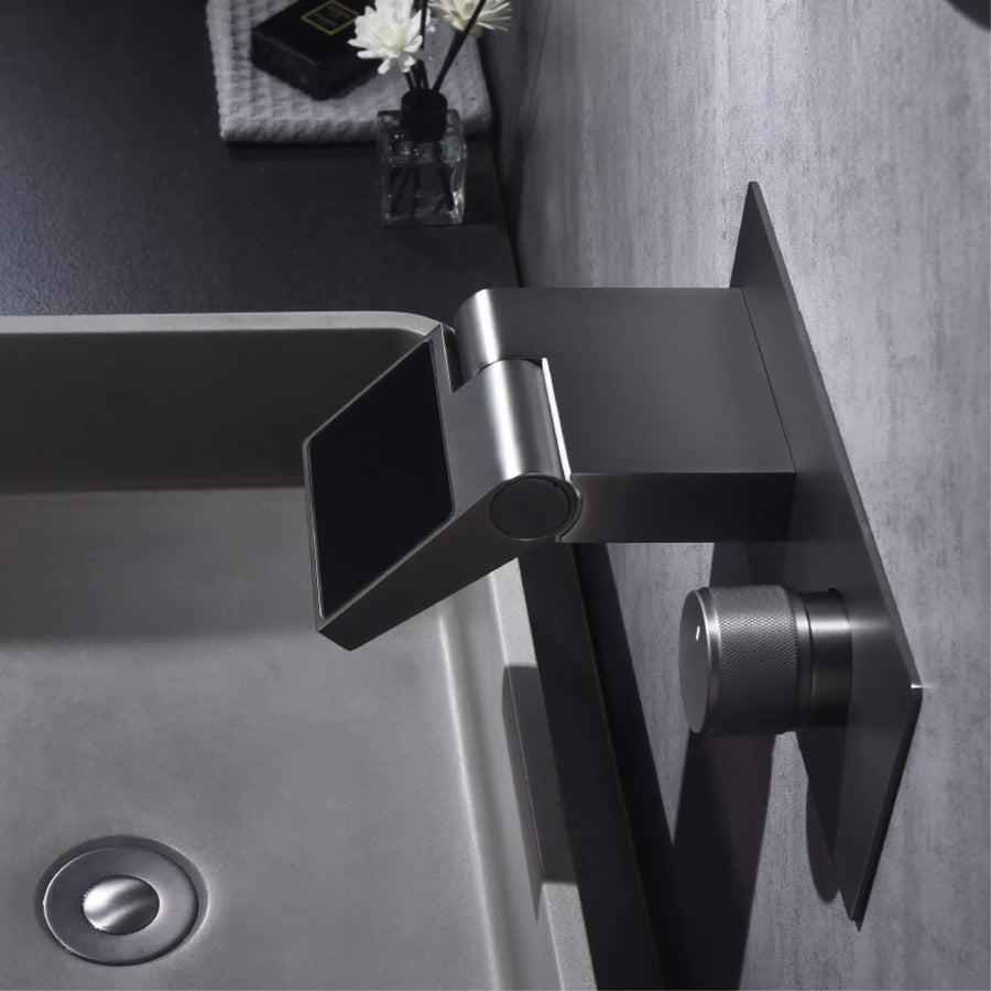 Intelligent Hidden Black Brass LED Digital Faucet - Image 3