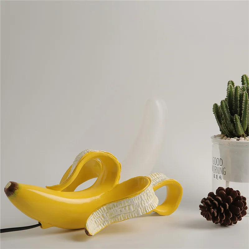 Glow Peel Banana Night Lamp - Image 6