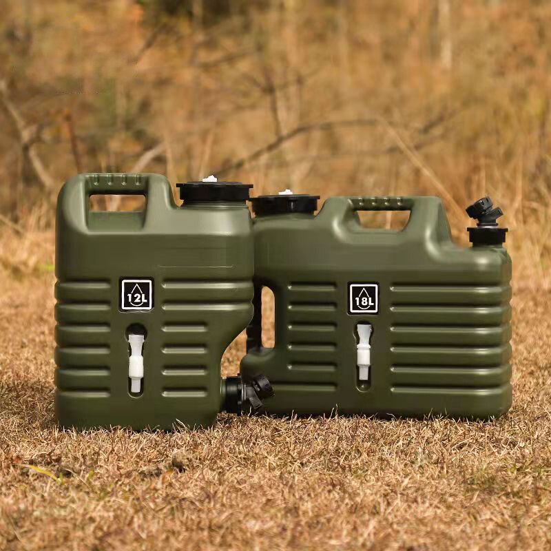 Portable Built-in Tap Camping Water Tank - Image 4