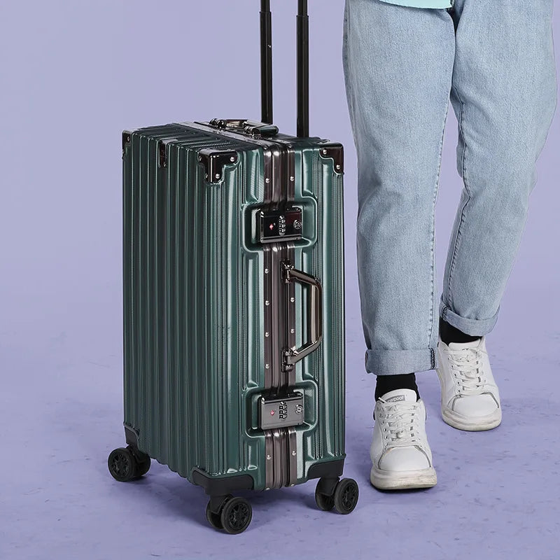 Aluminum Durable Frame Rolling Travel Suitcase