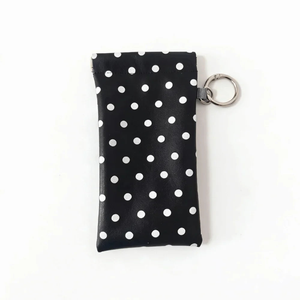 Snap-Close Magnetic Glasses Carry Pouch - Image 8