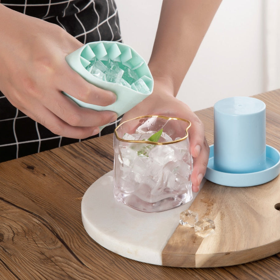 Creative Ice Bucket Mold Cup - Image 0