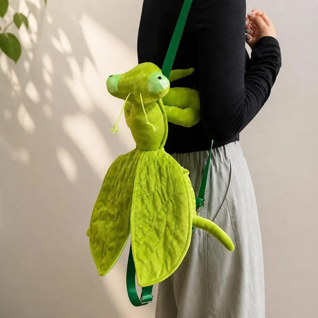 Mantis on the Move Plüschrucksack