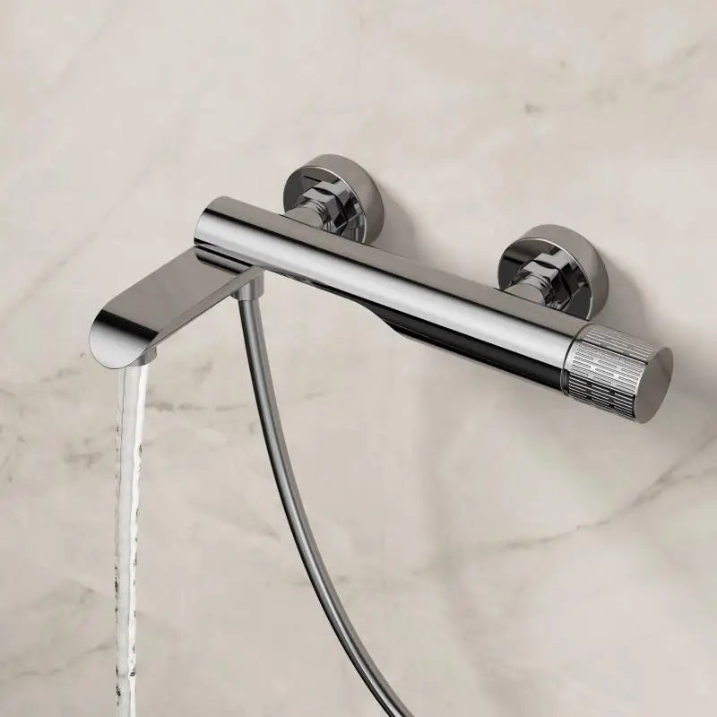 European Style Swinging Mouth Shower Faucet