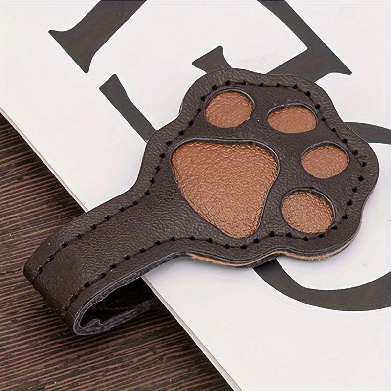 Little Paw Magnetic Garment Securing Clip