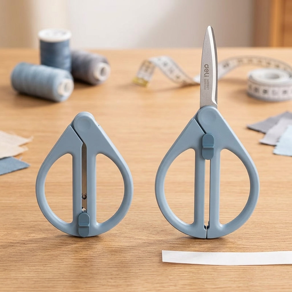Safe Fold Compact Pocket Scissors - Image 0