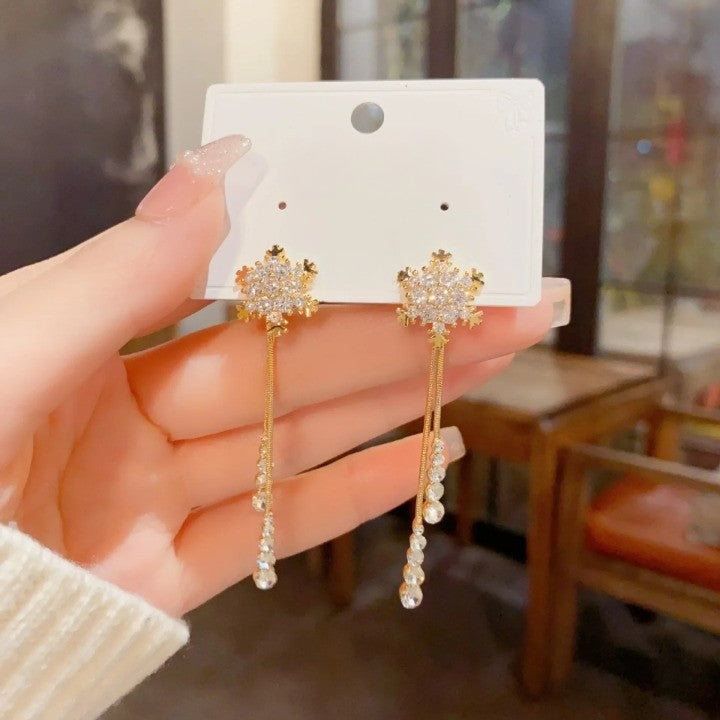 Shiny Snowflake Korean Style Earrings - Image 2