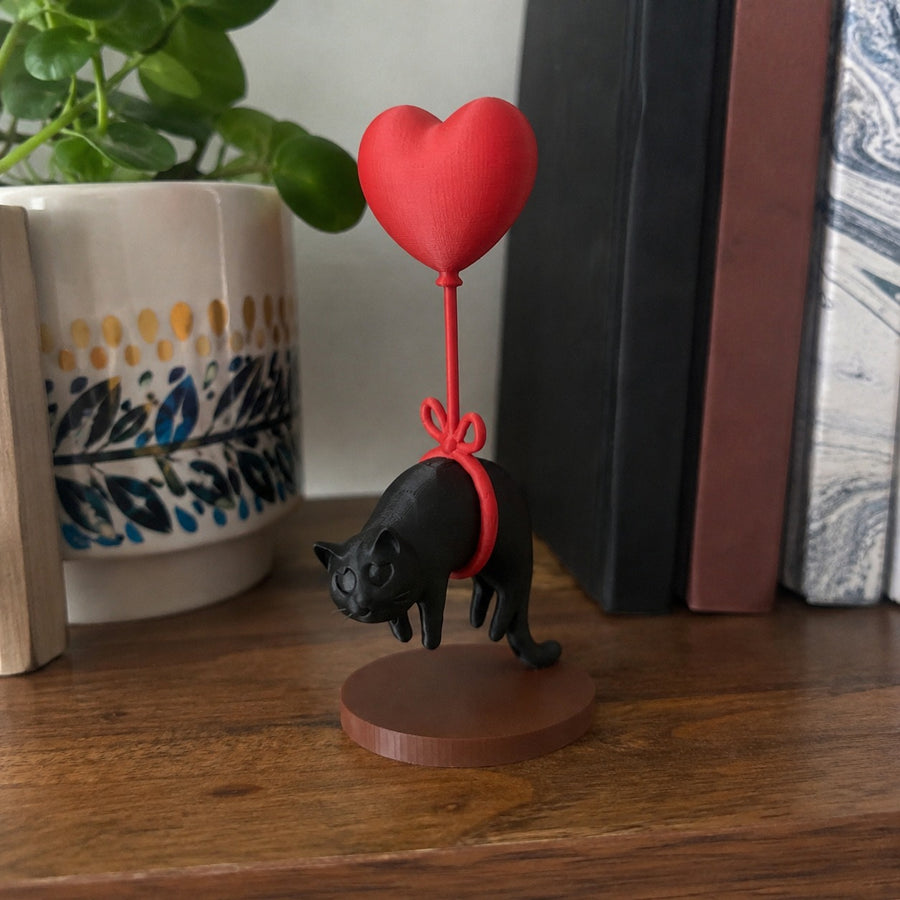 Love is in the Air Floating Cat Decor