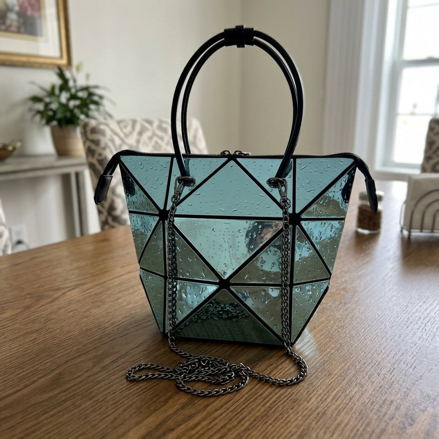 Silberne geometrische Damen-Umhängetasche