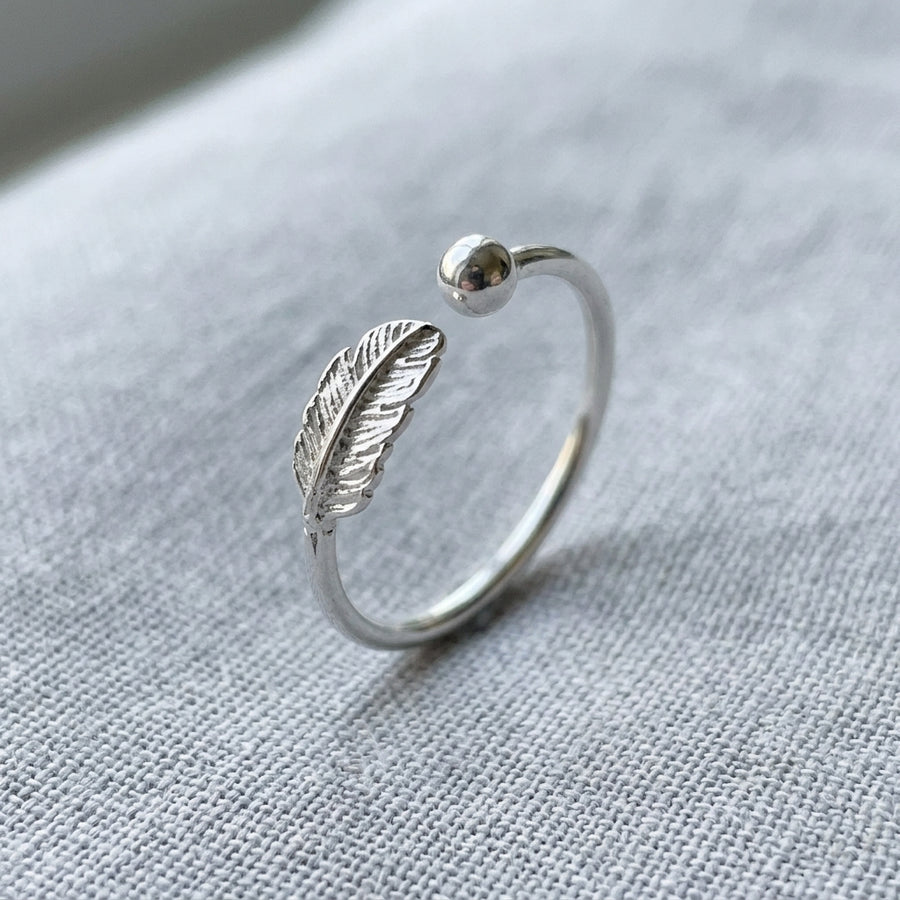 Atmosphere Personality Silver Ring