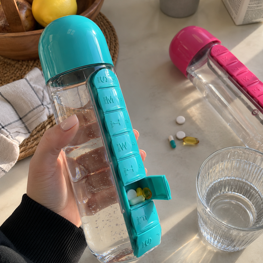 Vandflaske med Daglig Pilleorganisator