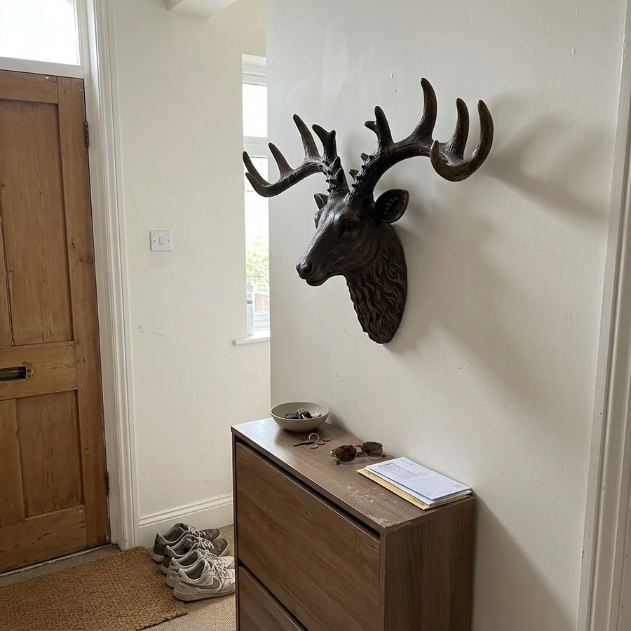 Moderne reine handgefertigte hängende Elch- und Schafskopf-Dekoration