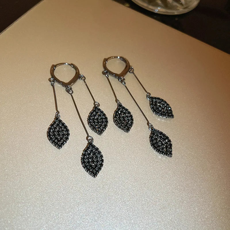 Nature Black Leaf Zircon Earrings