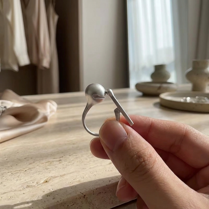 Lucky Knock Fish Ring