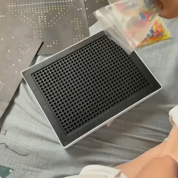 Creative LED 3D Pixel Puzzle Toy Set - Image 2