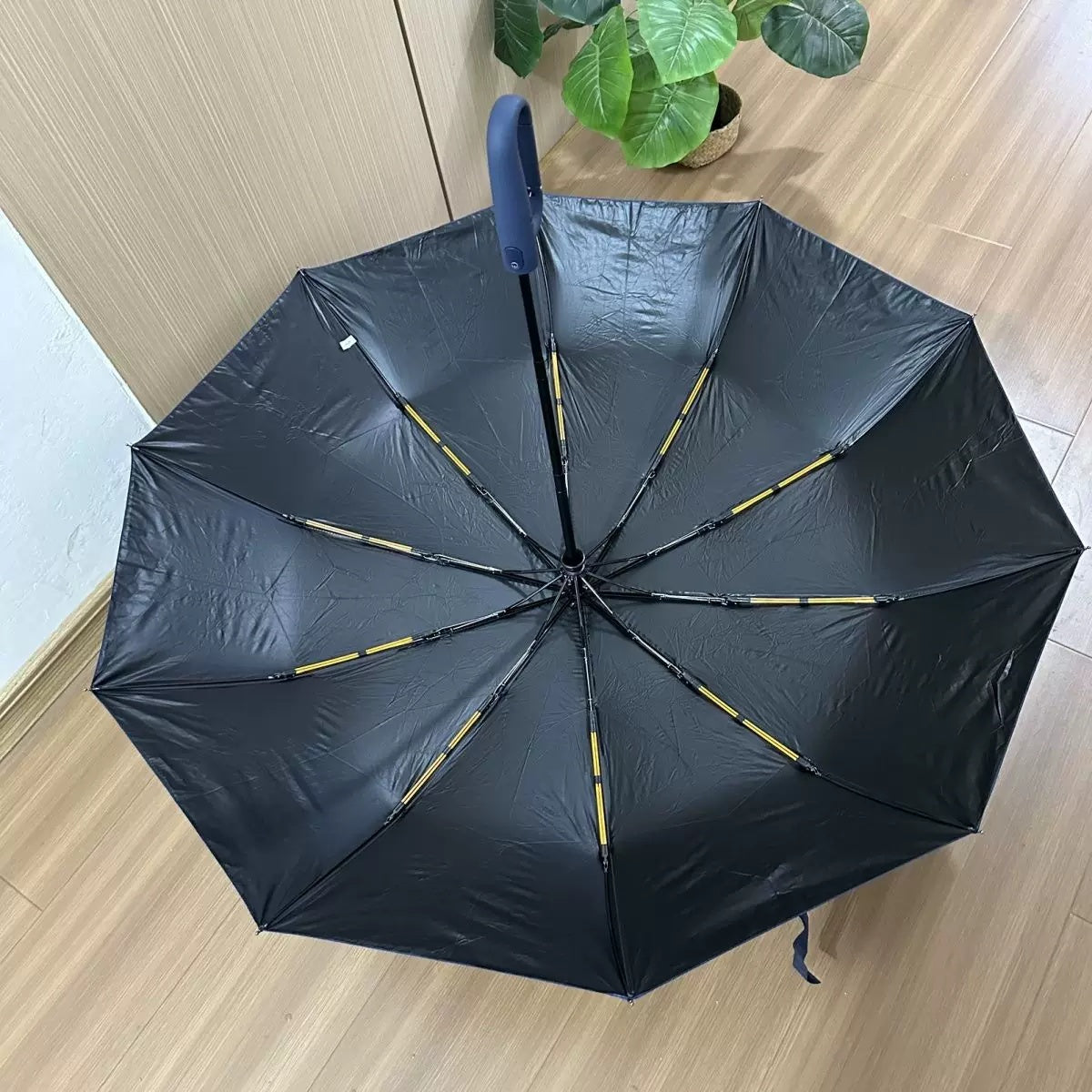 Neverdrop Self Standing Folding Windproof Umbrella - Image 7