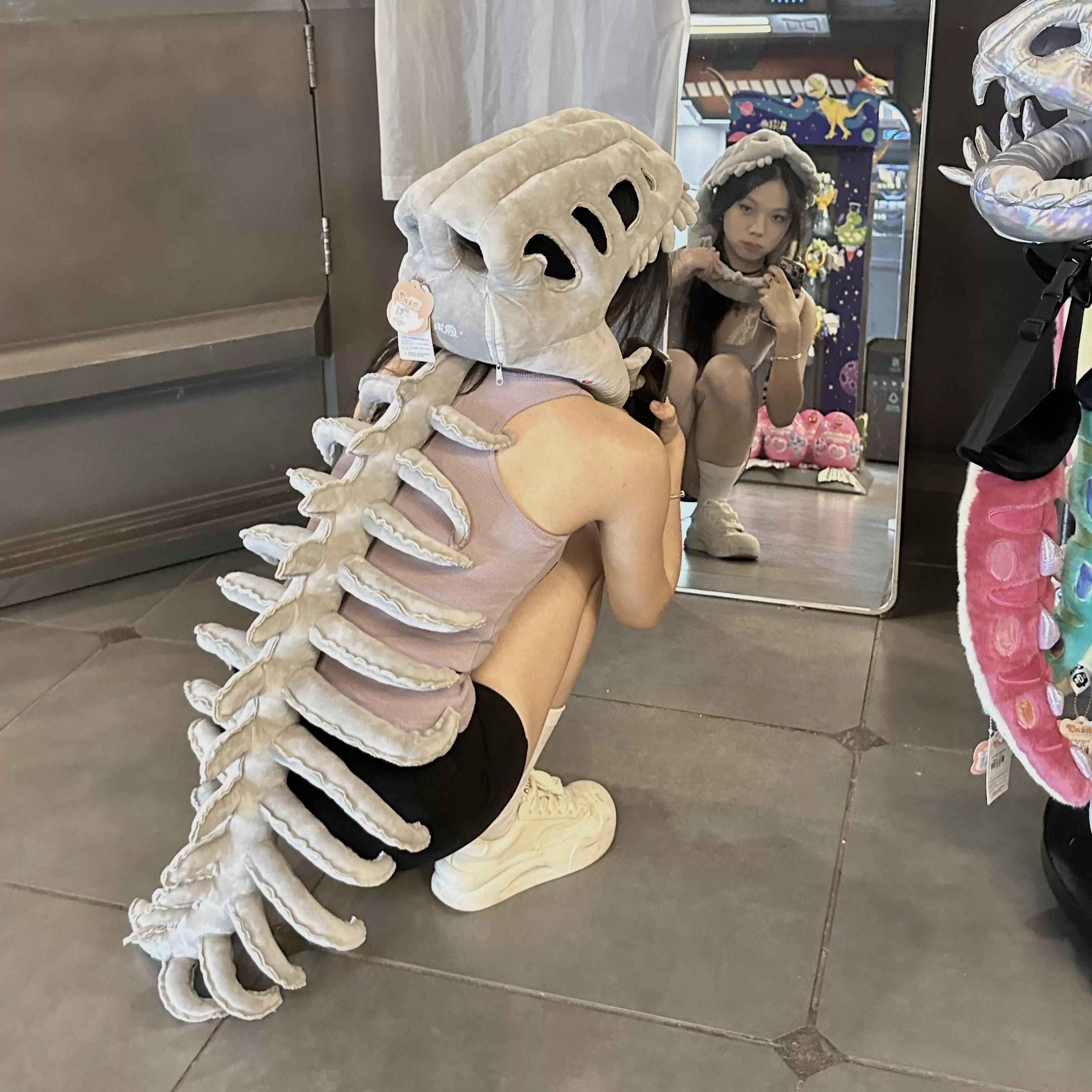 Dinosaur Fossil Armor Costume - Image 2