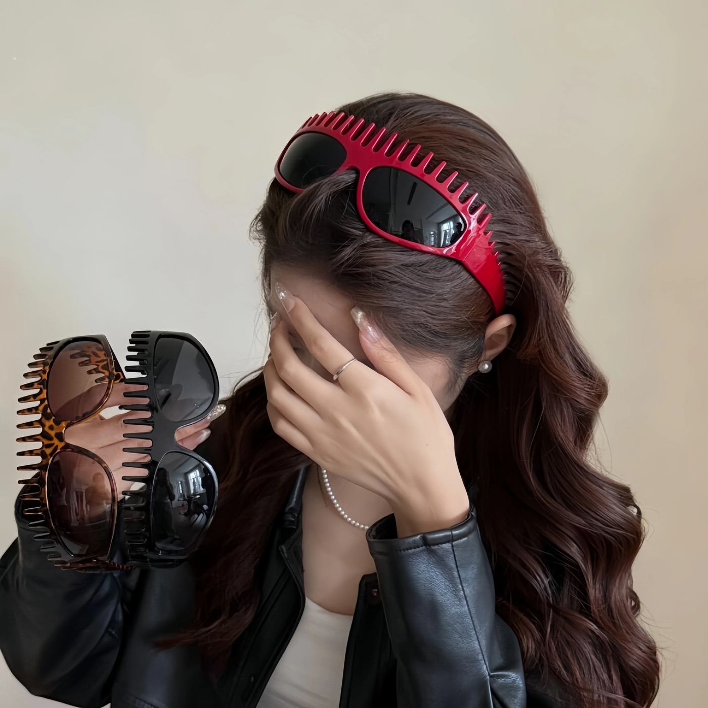 Futuristic Comb-Top Headband Sunglasses - Image 2