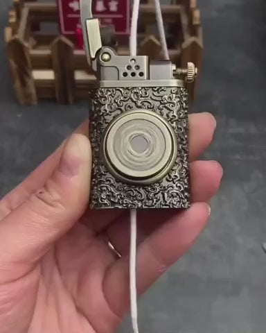 Dragon Wings Brass Kerosene Lighter - Image 2
