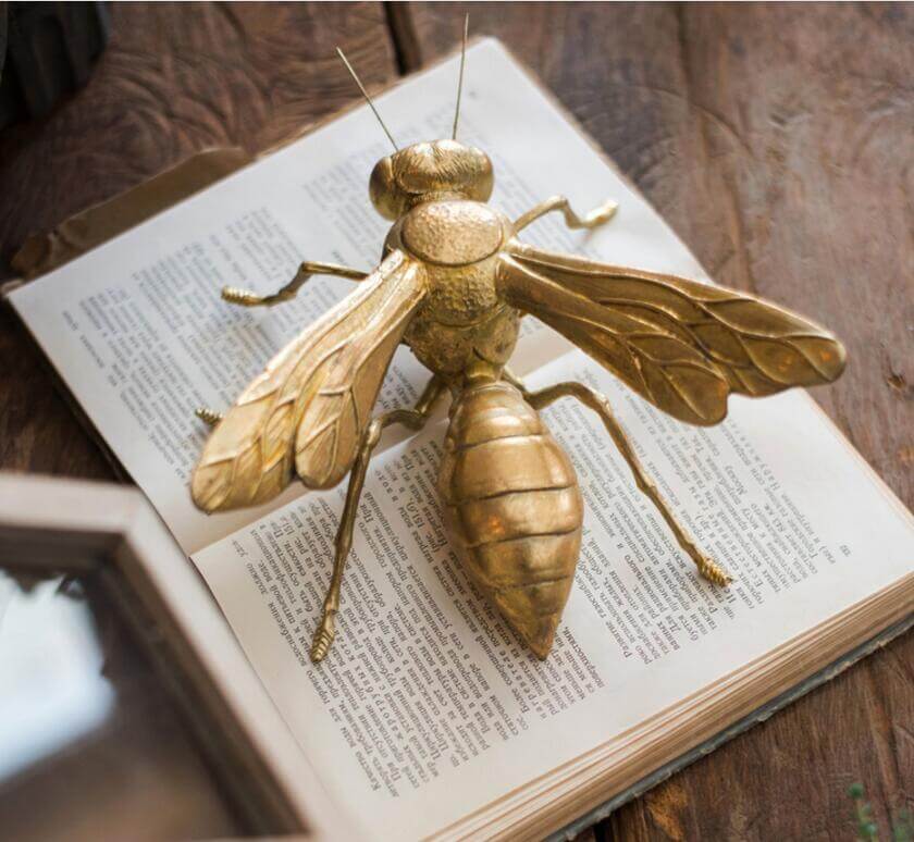 Giant Ants Ornaments Resin Home Decor - Image 8