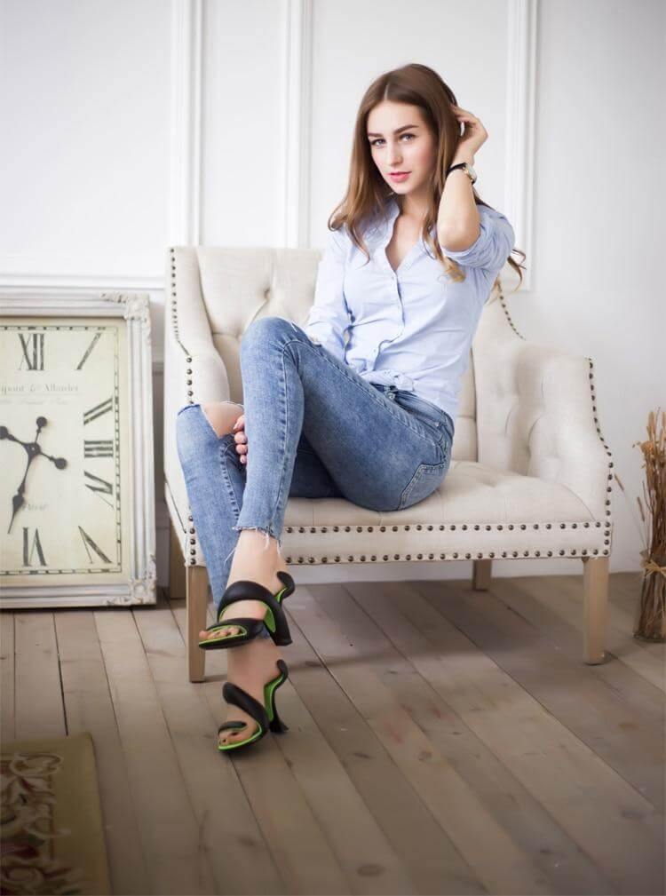 Snake Style Platform High Heels - Image 4