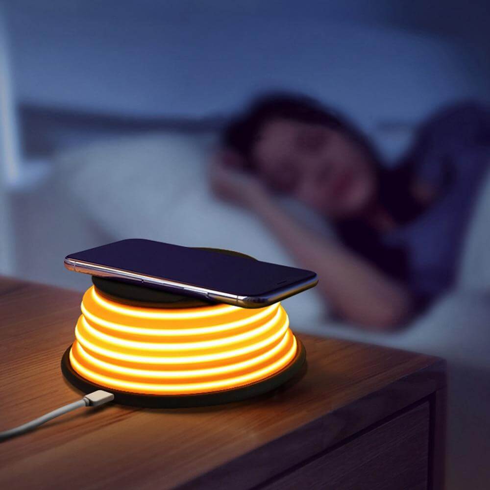 Foldable Light-up Wireless Charger - MaviGadget