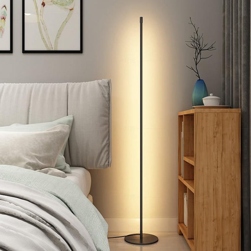 Elegant Vertical Atmospheric Floor Lamp - Image 0
