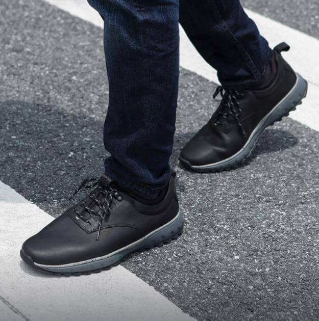 Leather Antibacterial Outdoor Casual Men Shoe