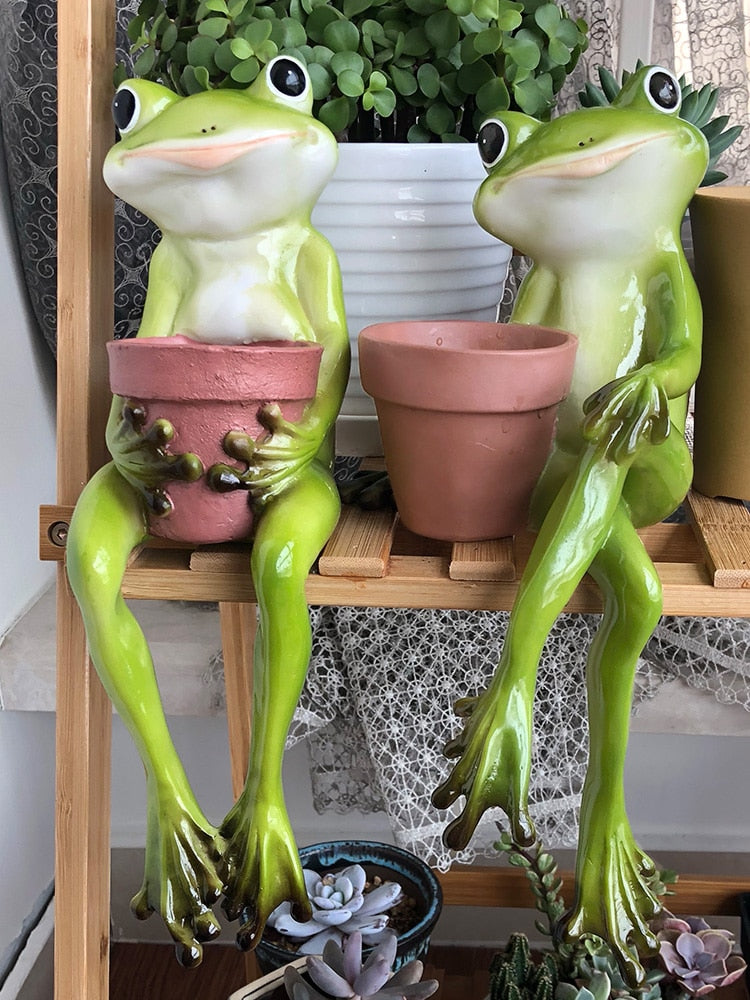 Resin Frog Fairy Flower Pot - Image 0