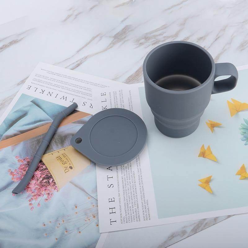 Earth-Friendly Reusable Creative Silicone Foldable Mug - Image 0