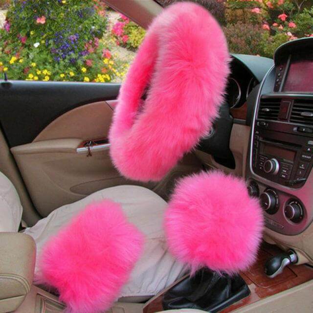 Universal Plush Warm Steering Wheel Cover - Image 3