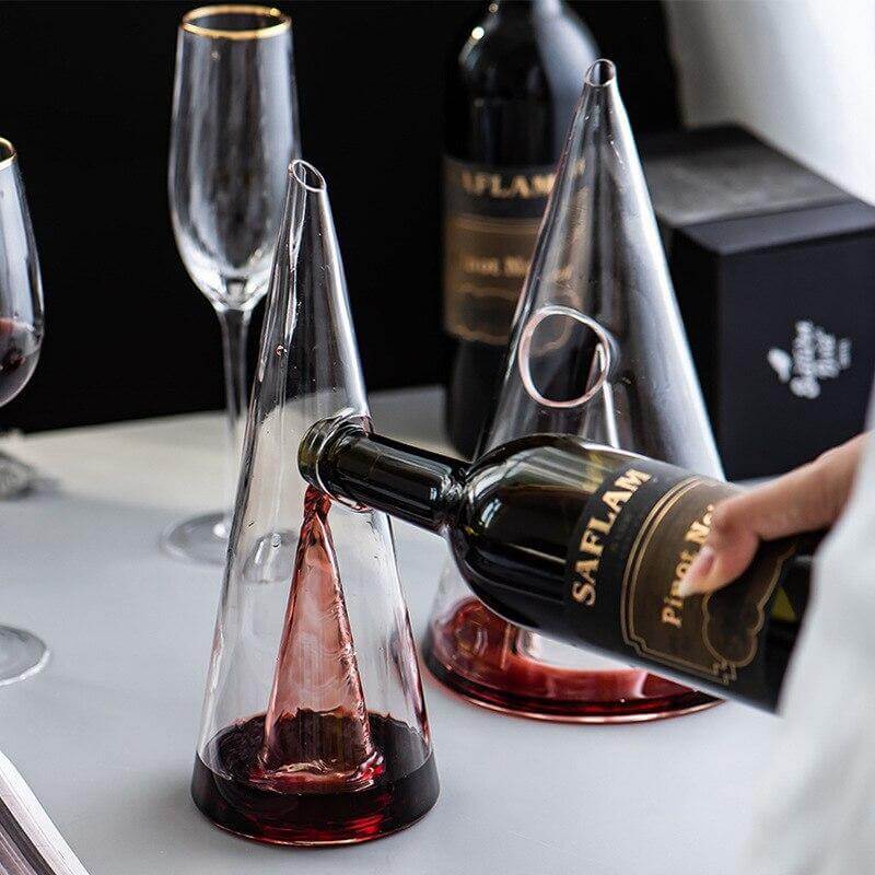 Creative Pyramid Glass Wine Decanter - Image 8
